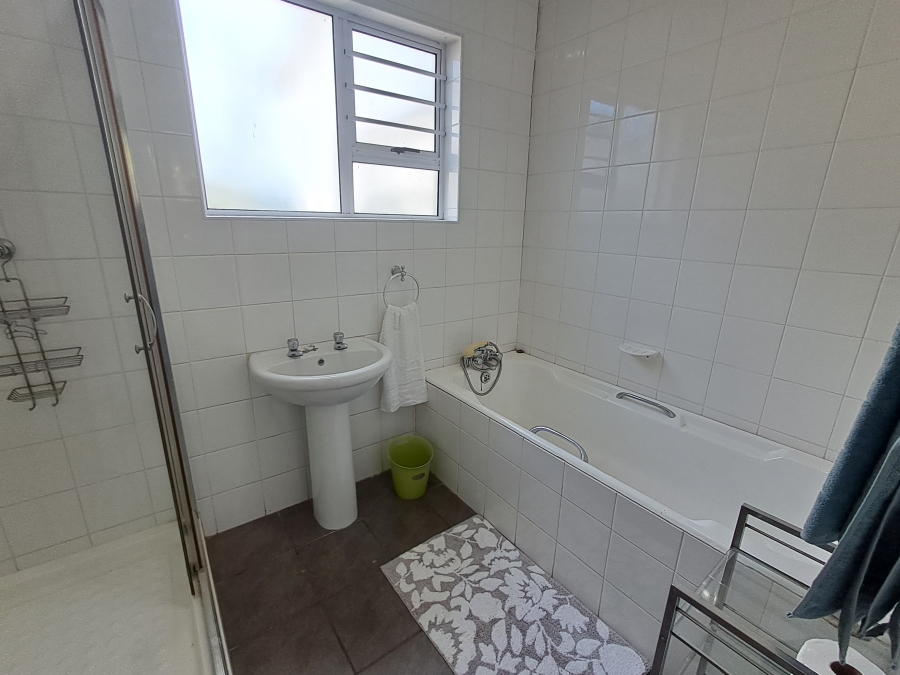 3 Bedroom Property for Sale in Mosel Eastern Cape